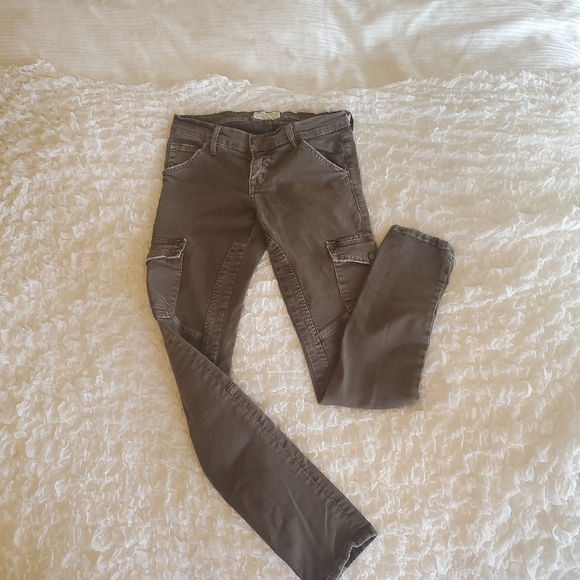 CurrentElliot Kardasian Olive Denim Cargo Pants - Picture 7 of 8